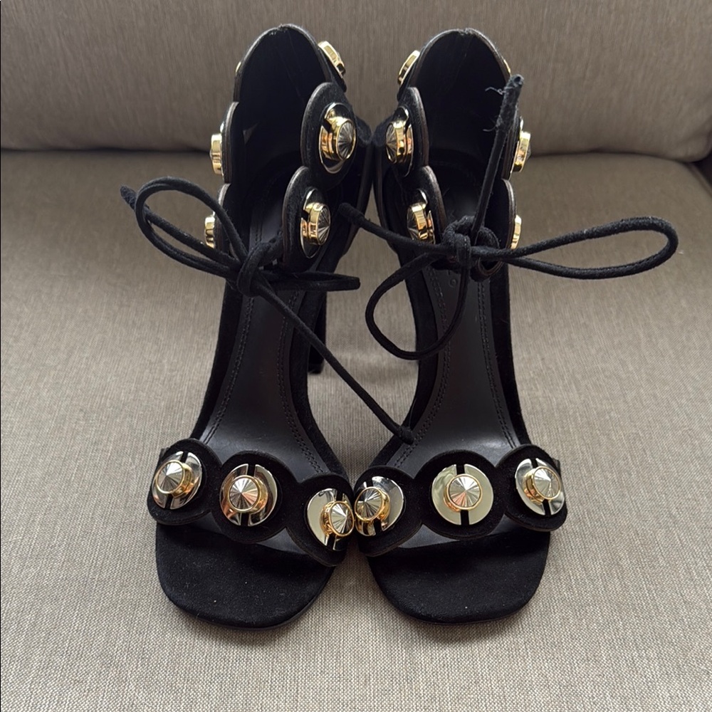 MERCEDES CASTILLO Black & Gold Heels